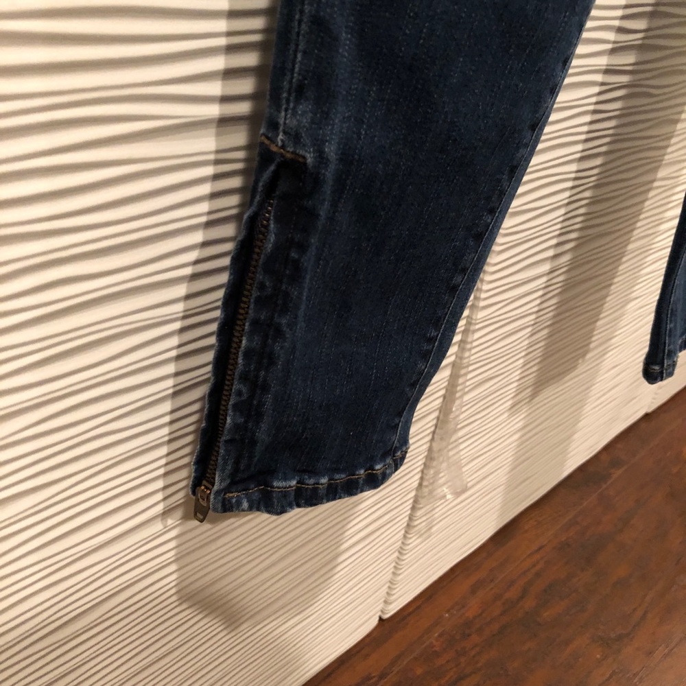 Uniqlo jeans - Picture 3 of 4
